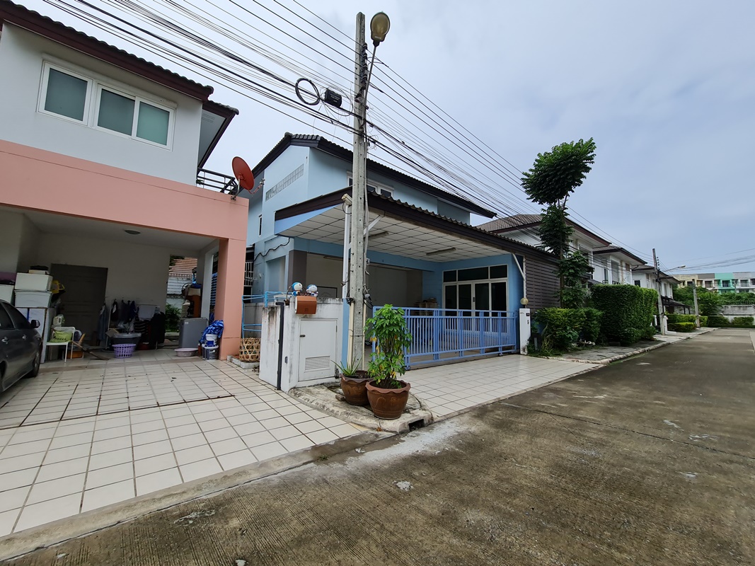 บ้านเดี่ยว รสา พาร์คเลน วัชรพล