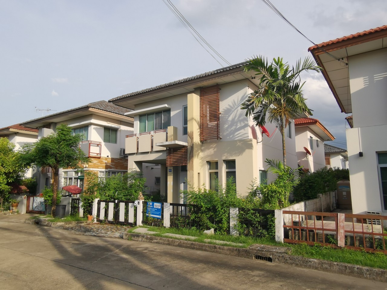 บ้านแฝด พร้อมพัฒน์ กรีนโนวา รามอินทรา