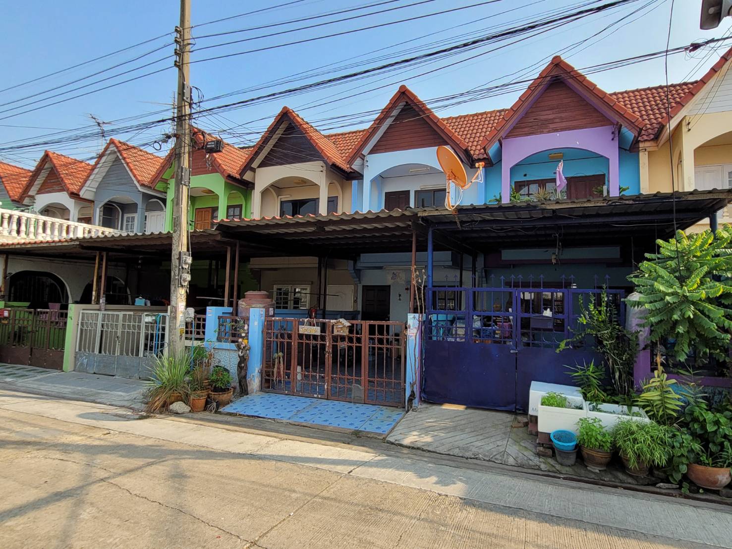ทาวน์เฮ้าส์ วโรชา 7  บางบ่อ