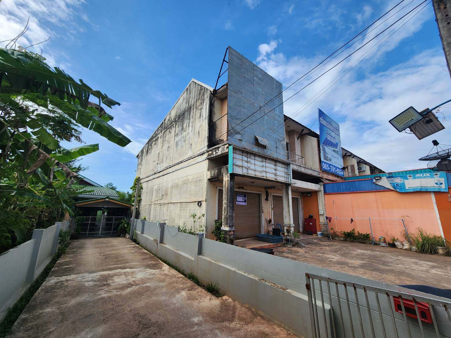 อาคารพาณิชย์ สุราษฎร์ธานี
