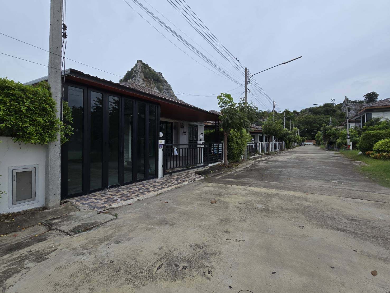 บ้านแฝด เดอะมิราเคิล พลัส ราชบุรี