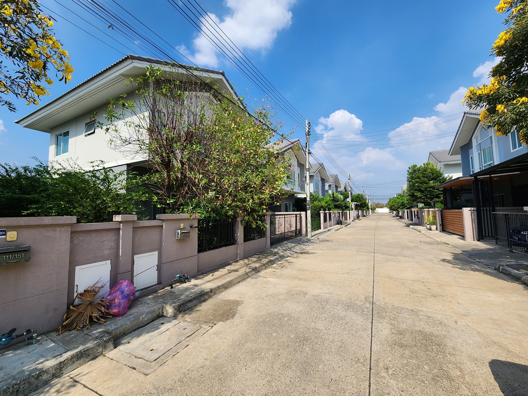 บ้านแฝด เพอร์เฟค พาร์ค รังสิต 2 