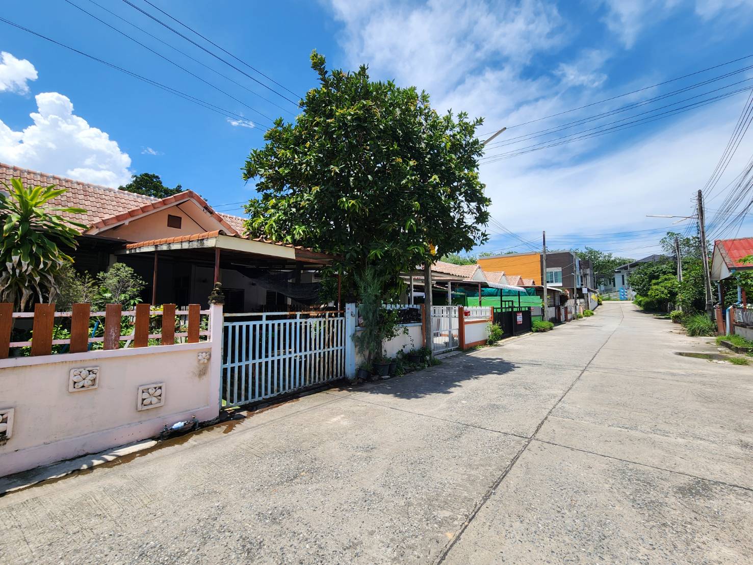 ทาวน์เฮ้าส์  บ้านแพรวดาว ระยอง