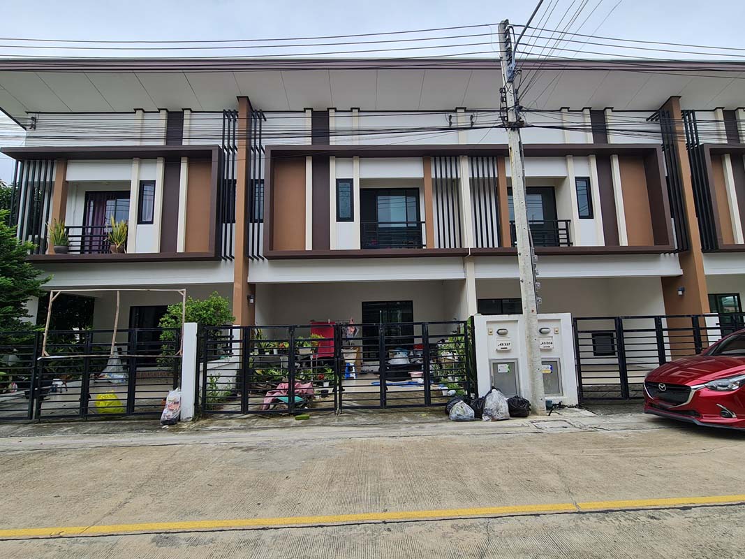 ทาวน์เฮาส์ บางกระทึก สามพราน นครปฐม