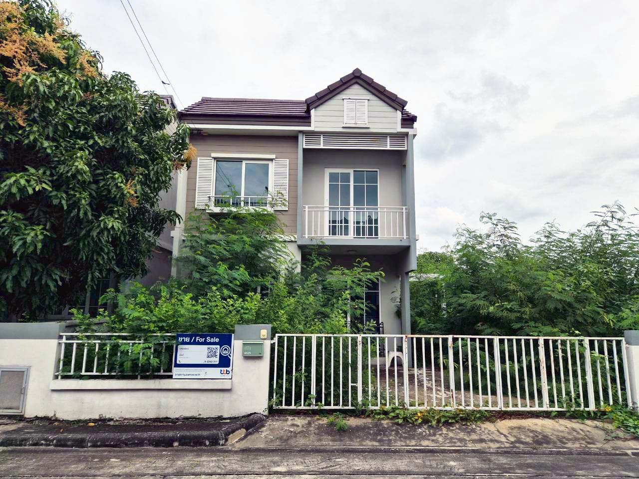 ทาวน์เฮาส์ ไทรน้อย ไทรน้อย นนทบุรี