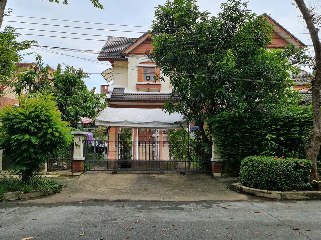 บ้านเดี่ยว ในคลองบางปลากด พระสมุทรเจดีย์ สมุทรปราการ