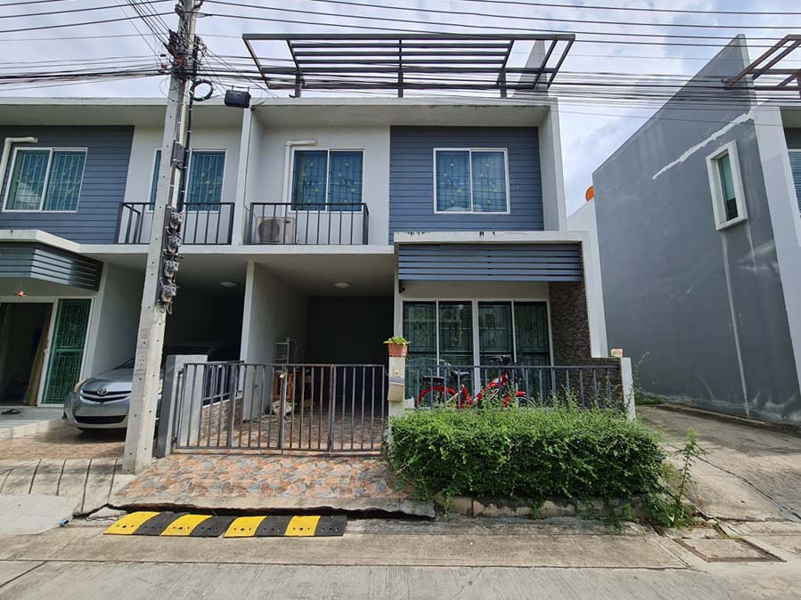 ทาวน์เฮาส์ บางพลีใหญ่ บางพลี สมุทรปราการ