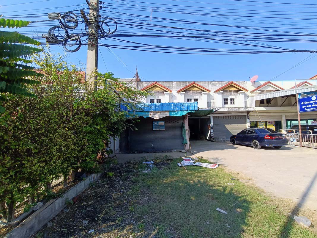อาคารพาณิชย์ บ้านกร่าง กงไกรลาศ สุโขทัย