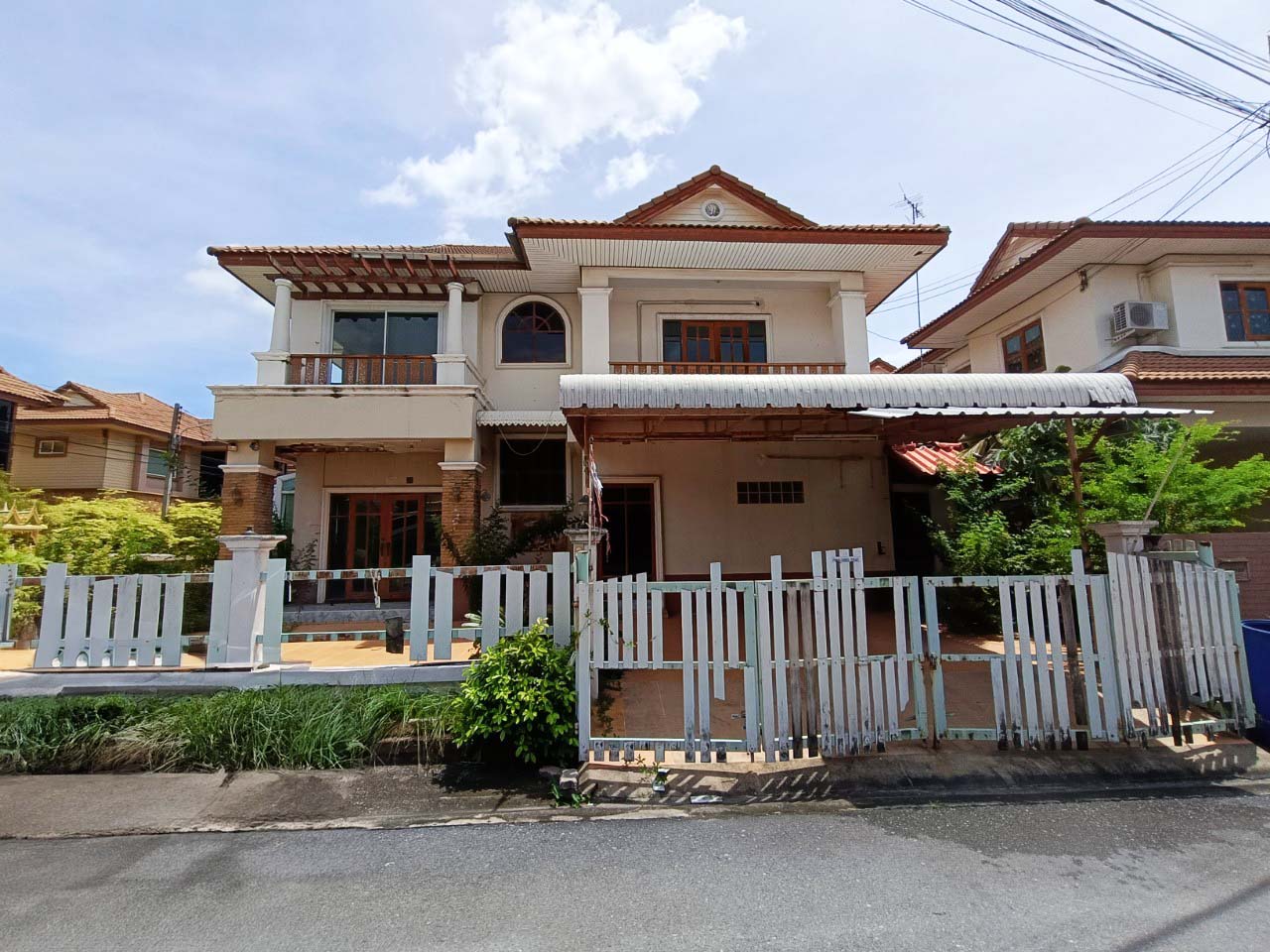 บ้านเดี่ยว กระทุ่มล้ม สามพราน นครปฐม