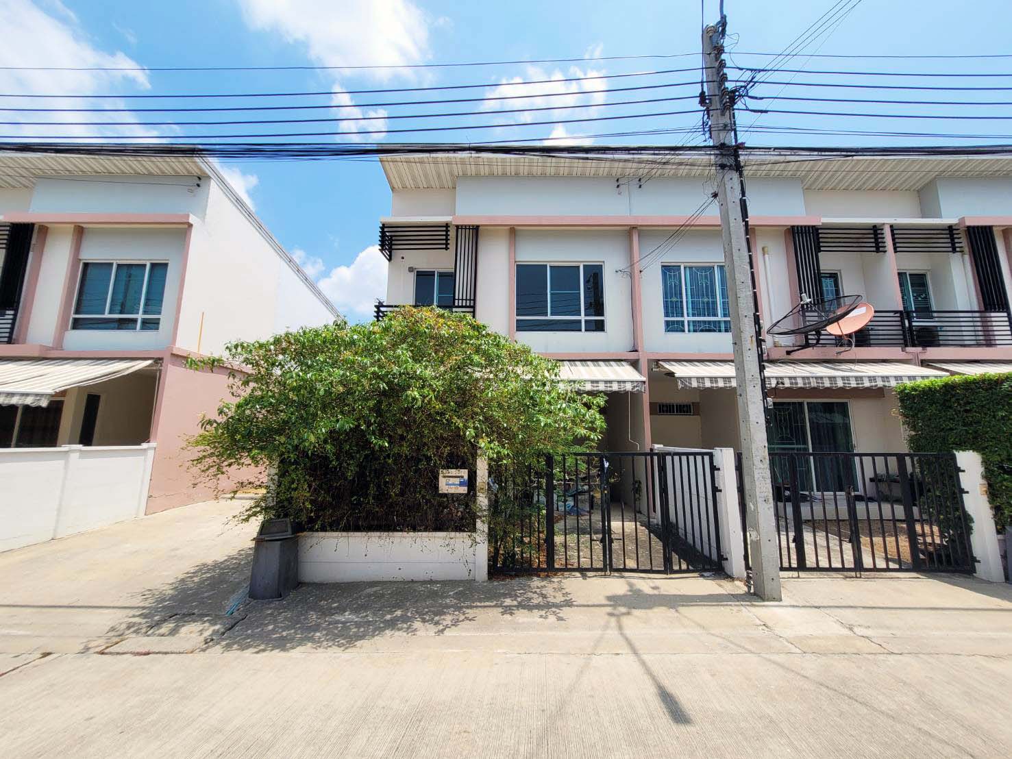 ทาวน์เฮาส์ พิมลราช บางบัวทอง นนทบุรี